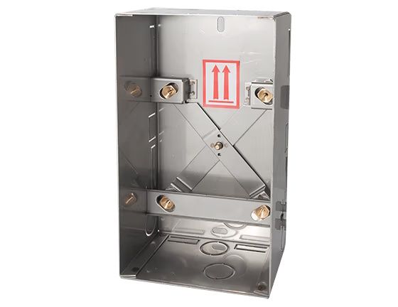 2N Brick Flush Mounting Box (9151001) voor het inbouwen van 2N IP Force 2.0 en andere 2N intercoms in een bakstenen muur