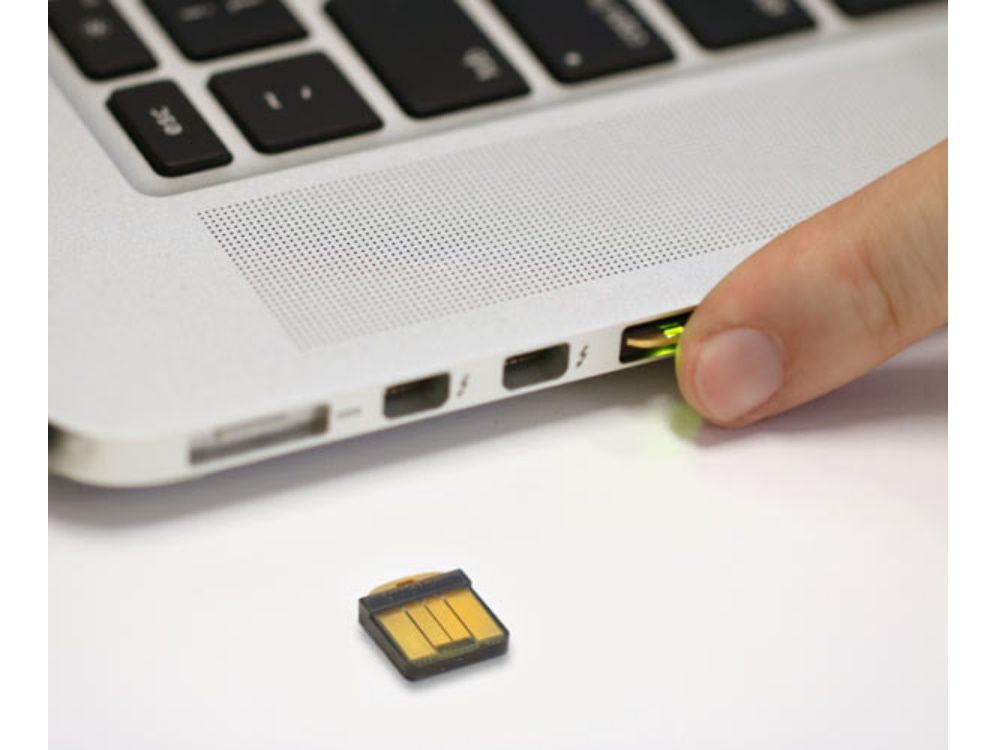 Yubico YubiKey 5 Nano