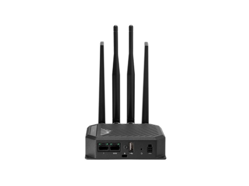 Ericsson Cradlepoint S700 4G router (Cat.4)