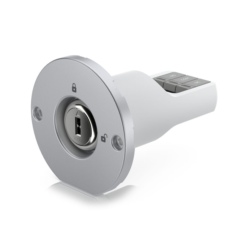 Ubiquiti UniFi Access Rescue KeySwitch fysieke noodontgrendeling met sleutel schuin met sleutelgat zichtbaar