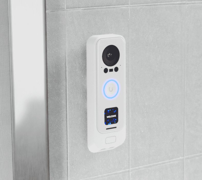 Ubiquiti UniFi G4 Doorbell Pro PoE wit geïnstalleerd