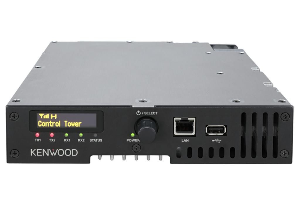 Kenwood NXR-1800E2 UHF Repeater voorkant en bovenkant