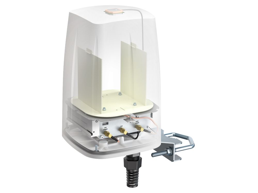 Teltonika RUTX11 + QuSpot antenne