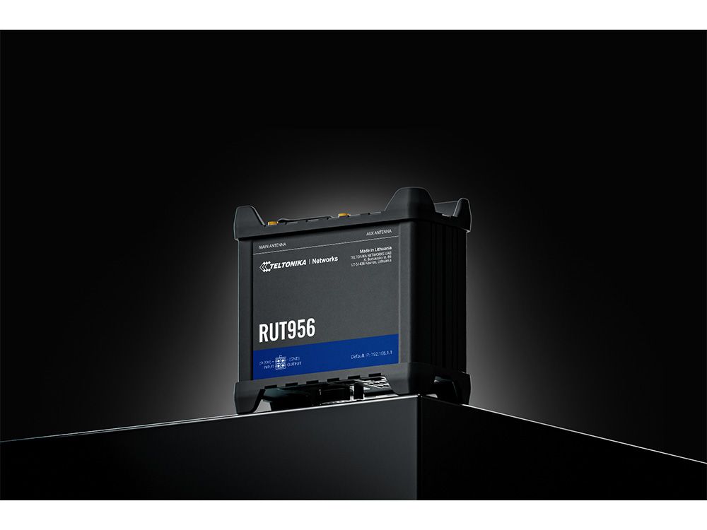 Teltonika RUT956 LTE Router
