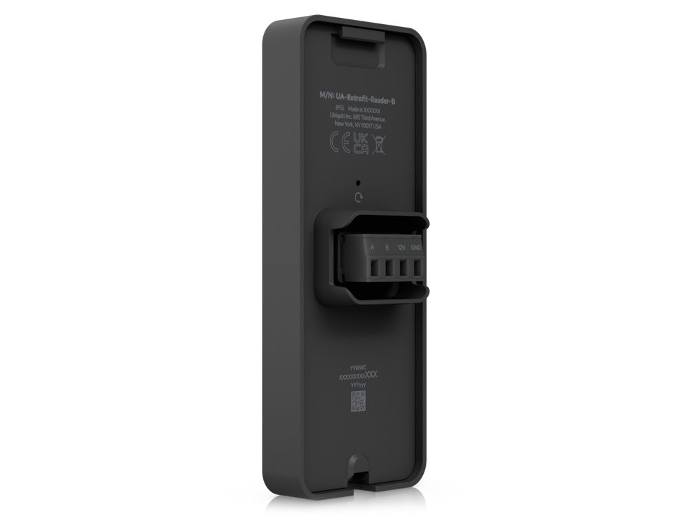 De Ubiquiti UniFi Access Retrofit Reader voor toegangscontrole schuin van rechtsachter