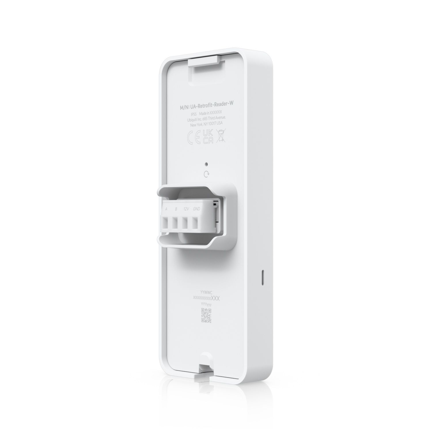 De Ubiquiti UniFi Access Retrofit Reader voor toegangscontrole schuin van linksachter