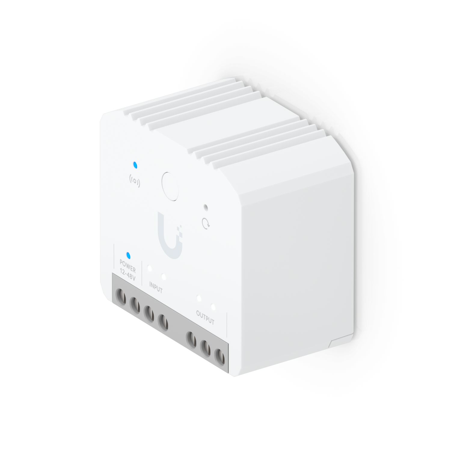 De compacte Ubiquiti UniFi Protect SuperLink Relay (USL-Relay) aan een muur gemonteerd