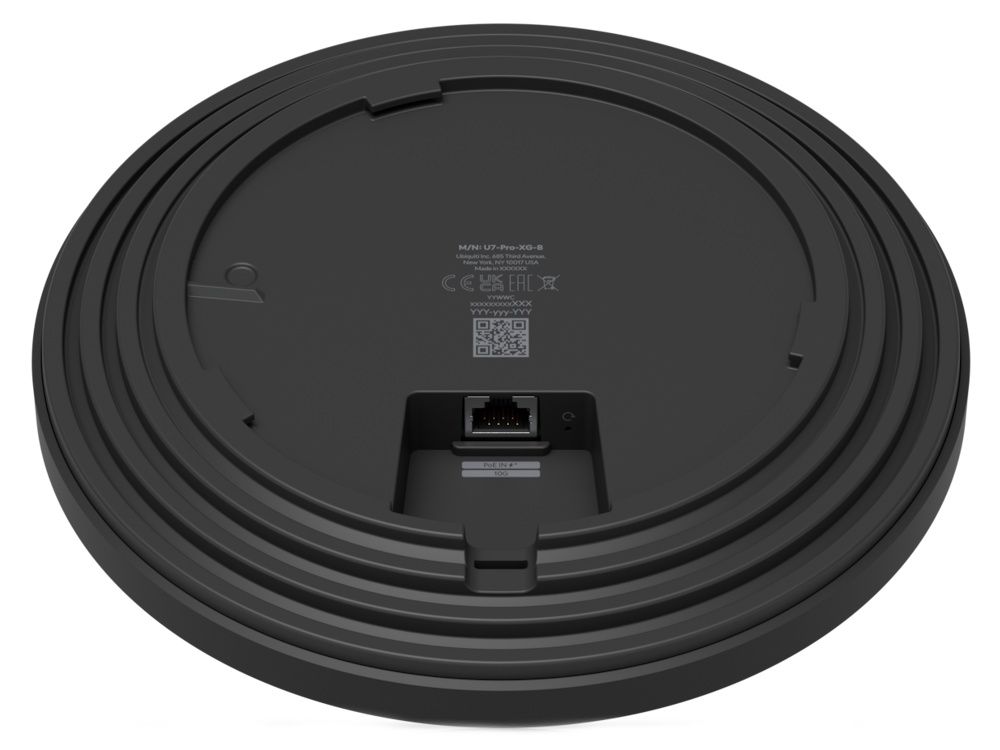 Achterkant en onderkant van het Ubiquiti UniFi U7 Pro XG Indoor WiFi 7 Access Point met de ethernetpoort