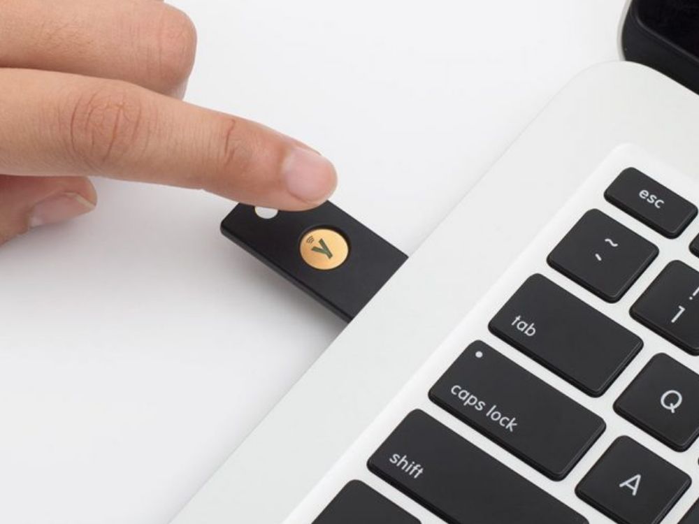 Yubico YubiKey 5 NFC