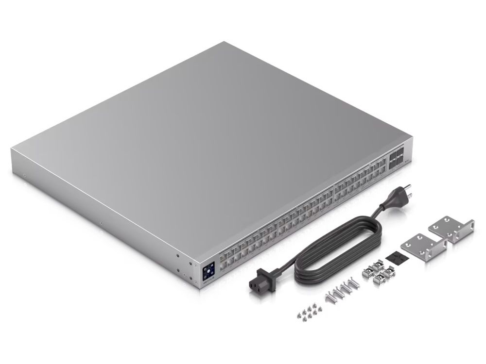 Verpakkingsinhoud van de Ubiquiti UniFi USW-Pro-Max-48-PoE switch met stroomadapter en montagemateriaal