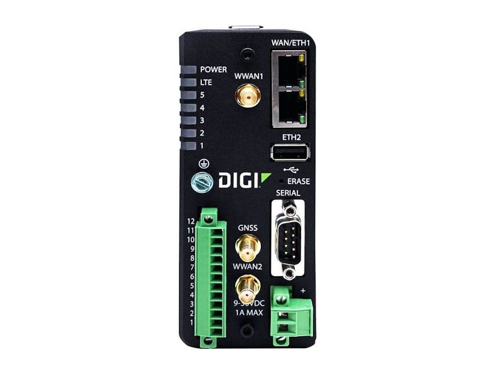 Voorkant van de Digi IX30 industriële dual-SIM 4G LTE router met alle poorten en GNSS antenne-aansluiting