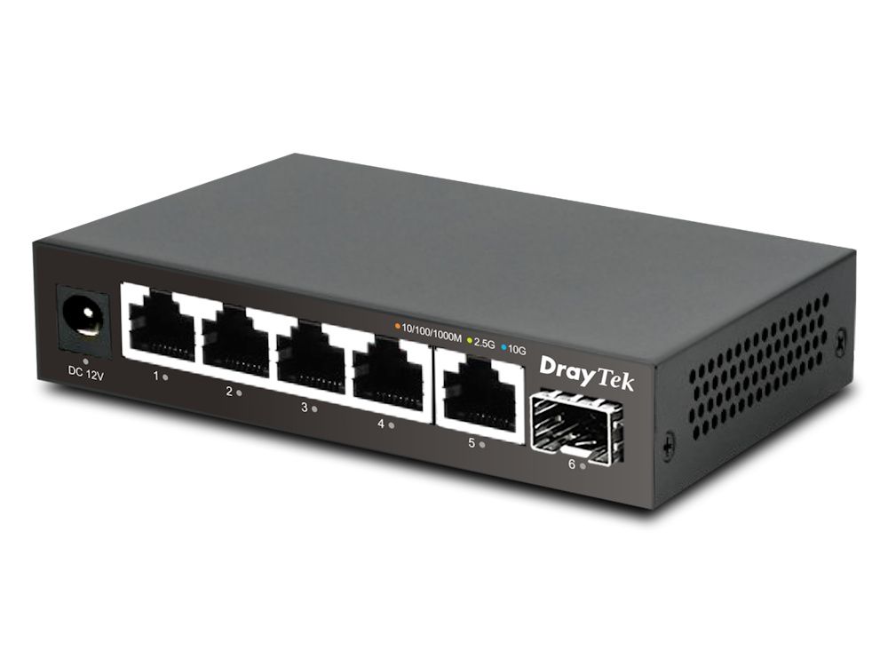 Rechter zijkant en voorkant van de DrayTek VigorSwitch Q60x unmanaged 5-poorts 2.5 Gigabit switch