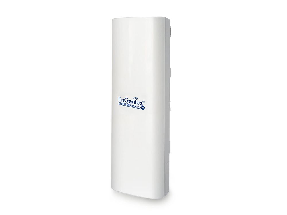 Rechter zijkant en voorkant van het EnGenius ENH500-AX outdoor WiFi 6 point-to-point access point