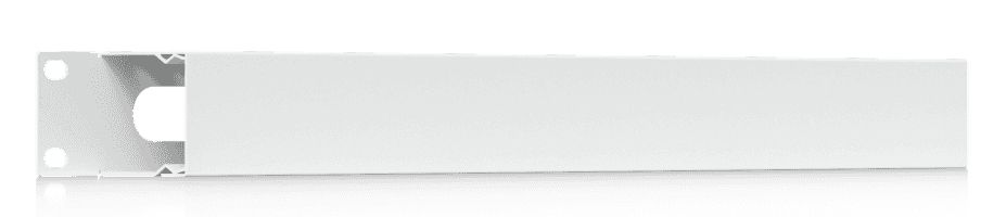 De Ubiquiti Horizontal Rack Cable Management (UACC-Rack-HCM) schuin van achter