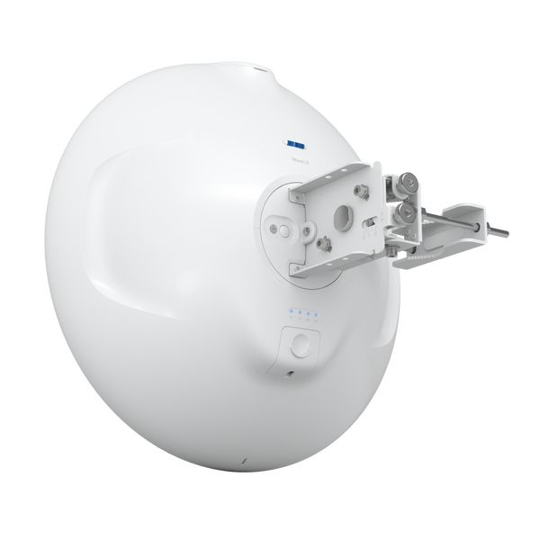 Het Ubiquiti UISP Wave Long-Range PtMP 60 GHz access point aan de achterkant van schuin onder