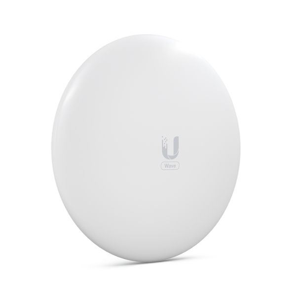 Het Ubiquiti UISP Wave Nano 60 GHz access point met 5 GHz back-up schuin van linksvoor