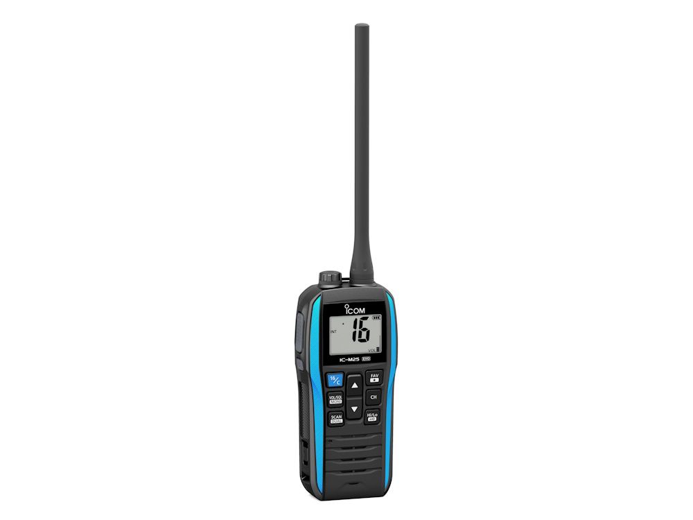 De blauwe Icom IC-M25EURO EVO drijvende waterdichte handheld marifoon schuin van voren