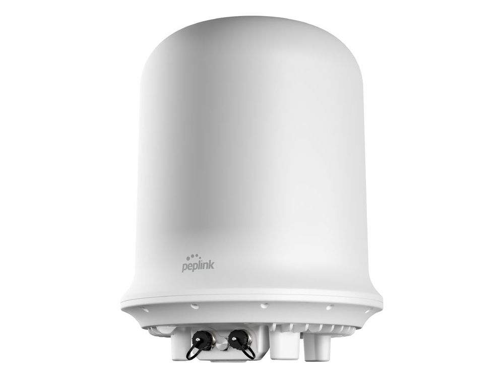 De Peplink Dome Pro LR 5G outdoor router met dual 5G modem