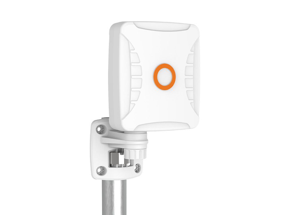 Poynting XPOL-1-5G+ 4x4 MIMO antenne