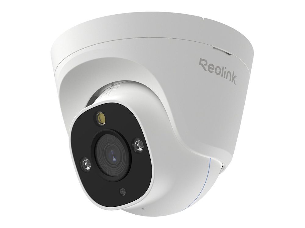 De Reolink Pro RP-PCT12M-W 12MP outdoor PoE slimme camera met spotlights schuin van de zijkant en onderaf
