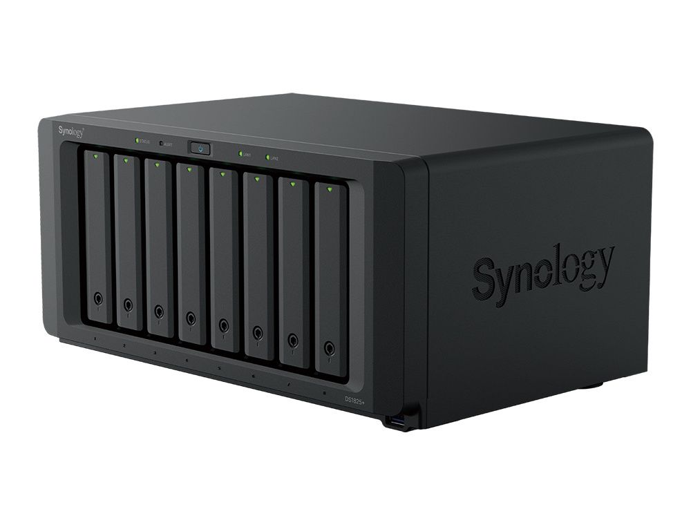 De Synology DiskStation DS1825+ 8-Bay NAS schuin van rechtsvoor