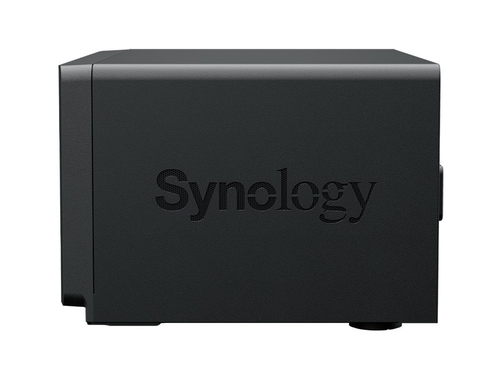 Zijkant van de Synology DiskStation DS1825+ 8-Bay NAS