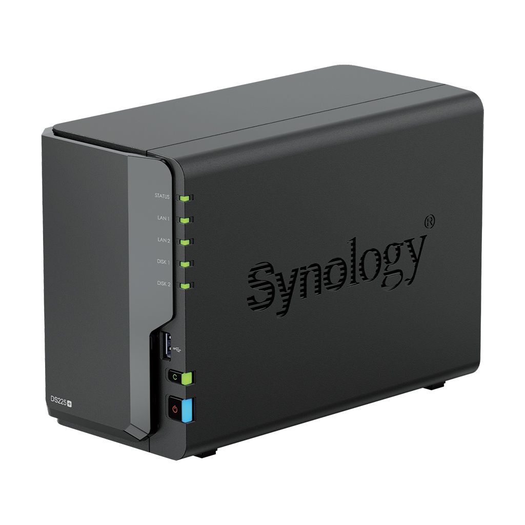 De Synology DiskStation DS225+ NAS en 2x 4TB HDD schuin van rechtsvoor