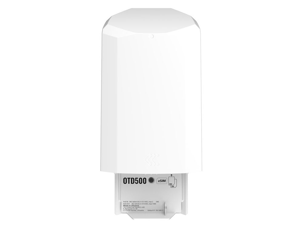 Voorkant van de Teltonika OTD500 outdoor 5G router met simkaartsloten