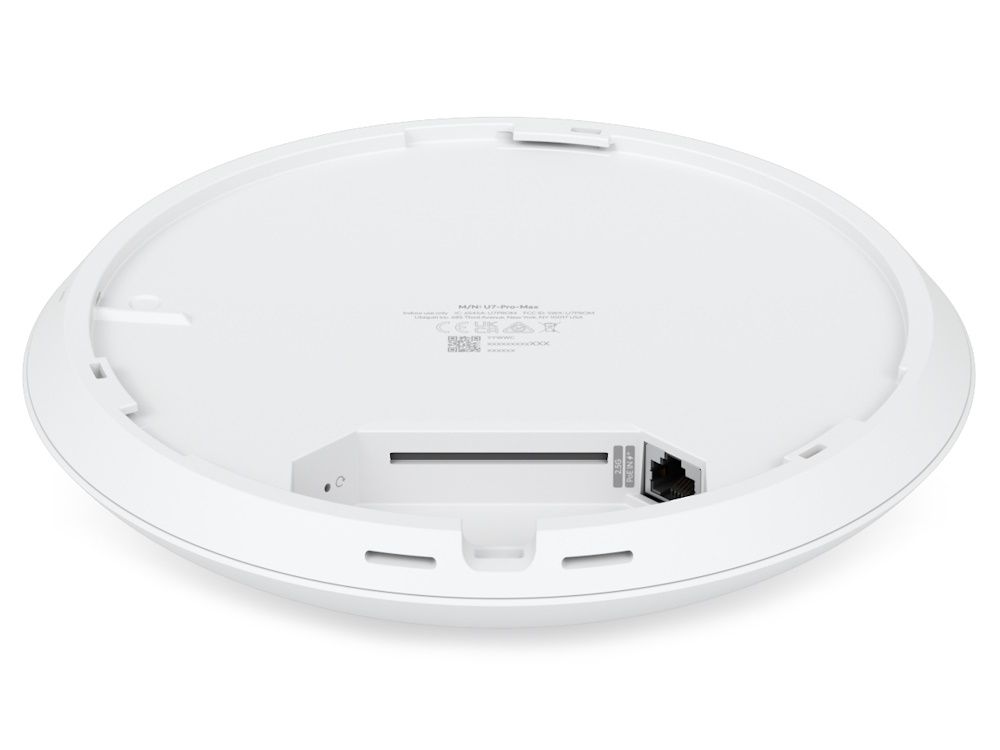 Ubiquiti UniFi 7 Pro Max indoor WiFi 7 access point poorten