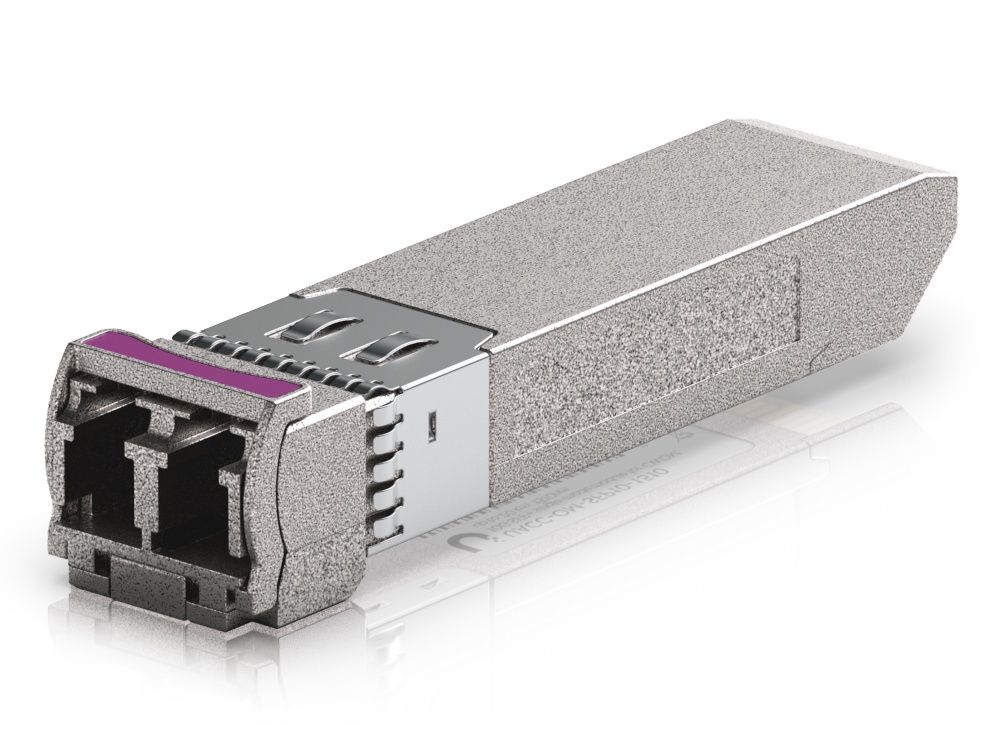 Bovenkant van de Ubiquiti 10G CWDM Single-Mode SFP+ Module (UACC-OM-SFP10-1510) met een paarse markering