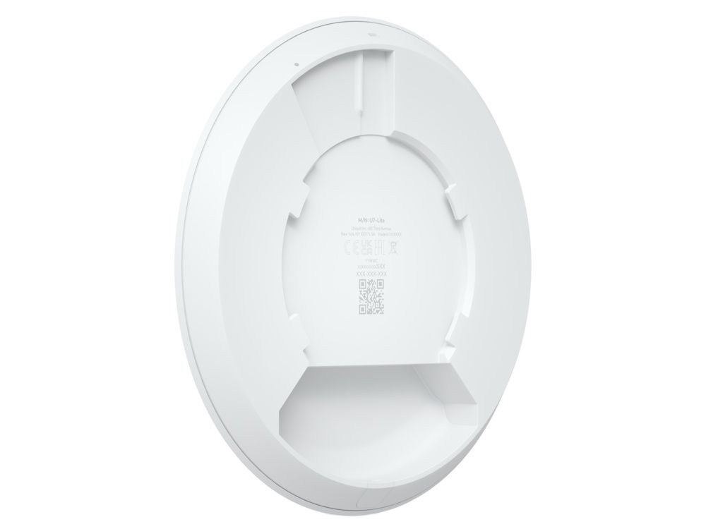 Schuin de achterkant van het compacte Ubiquiti UniFi 7 Lite indoor WiFi 7 access point