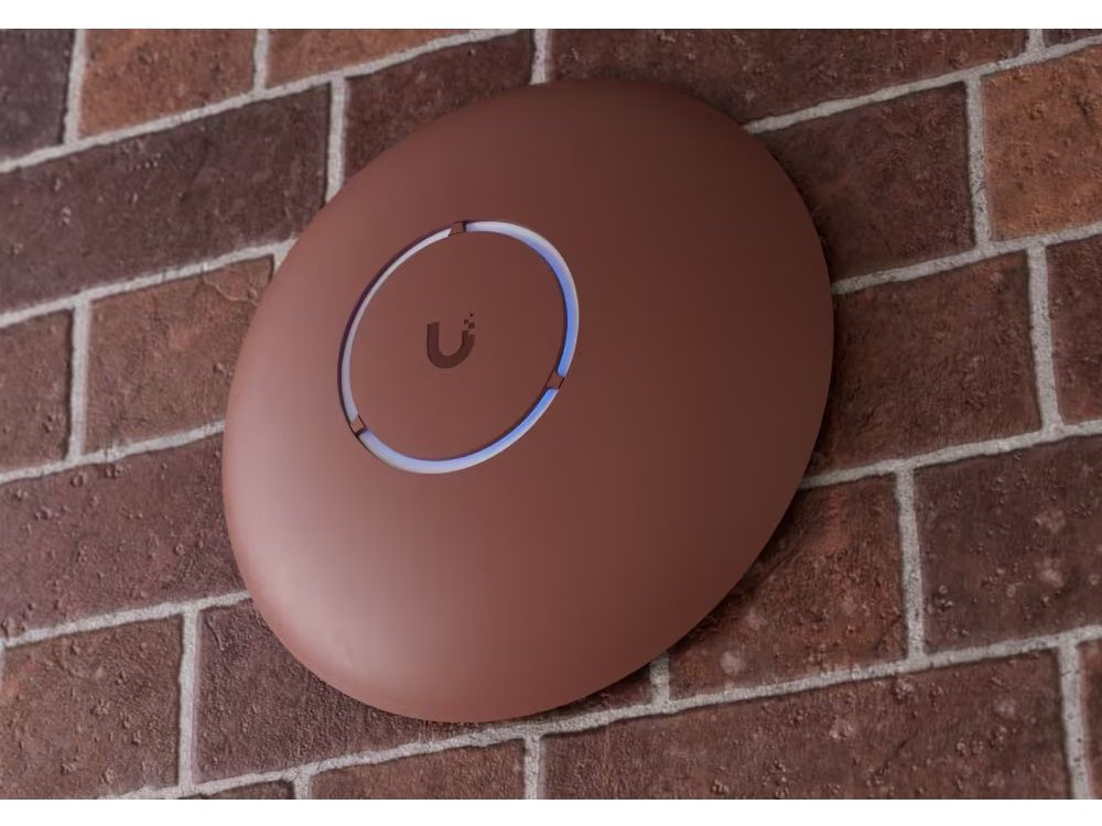 Ubiquiti U7 Paintable Cover voor UniFi 7 Pro en UniFi 7 Pro Max access points geschilderd