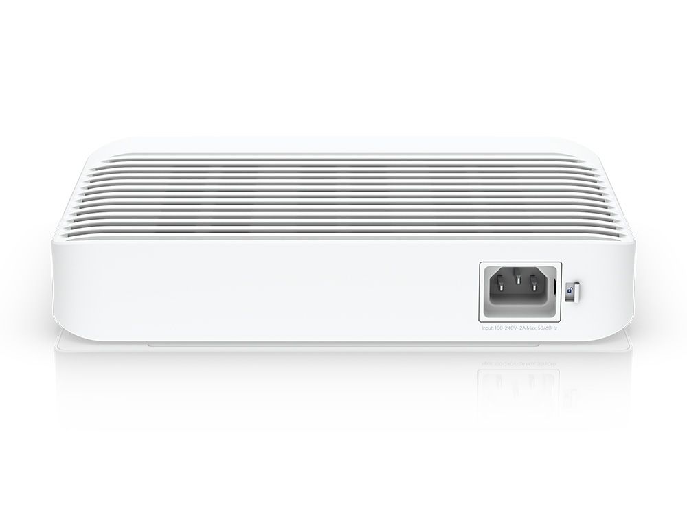 Ubiquiti UniFi USW Enterprise 8 PoE