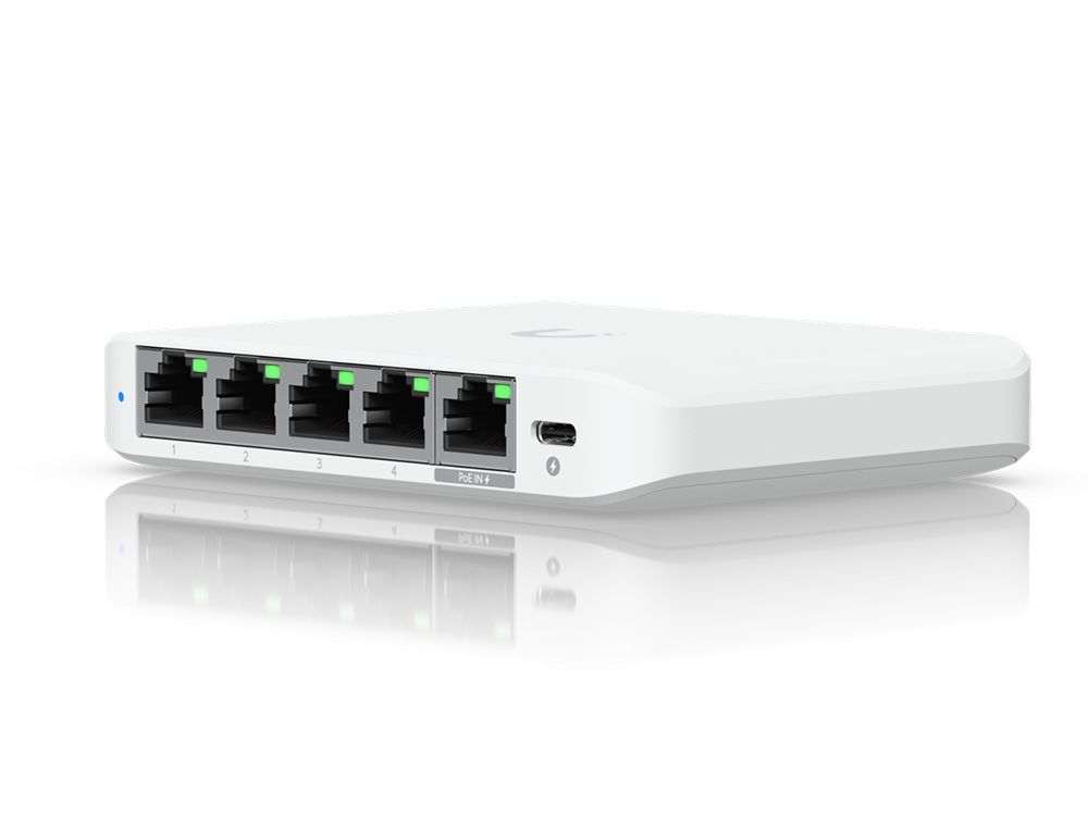 Ubiquiti Flex Mini 2.5G 5-poorts Compacte Managed Switch voorkant en zijkant