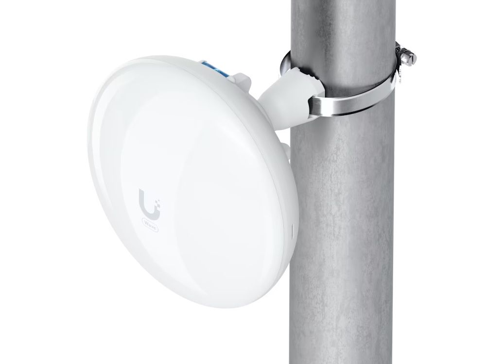 Ubiquiti Wave Pico point-to-point access point geïnstalleerd